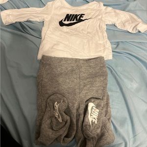 Nike 2 piece outfit